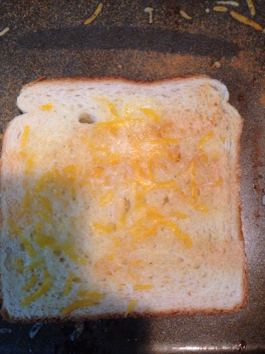 And now you have your homemade garlic bread!
