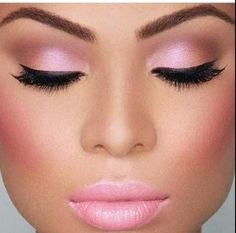 Pink Eyeshadow Looks