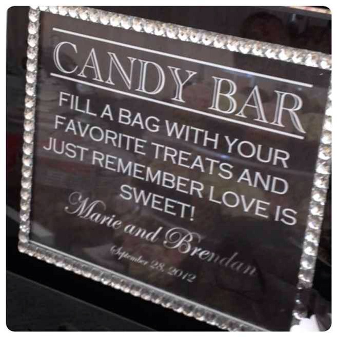 Instead of wedding favors, let people fill up bags with the candy of their choice.