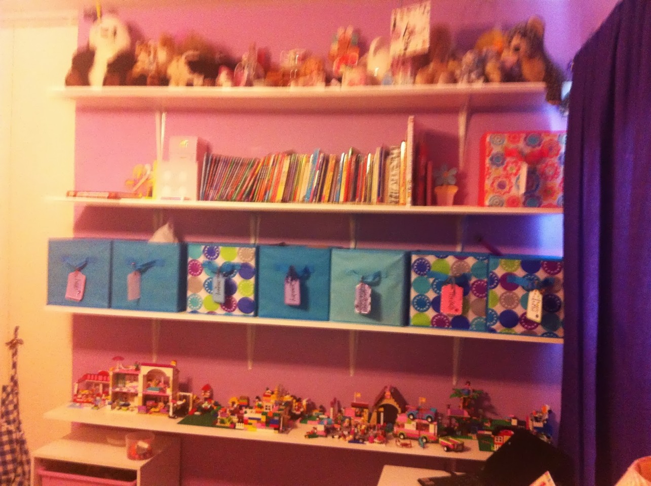 Organize Kids Bedroom