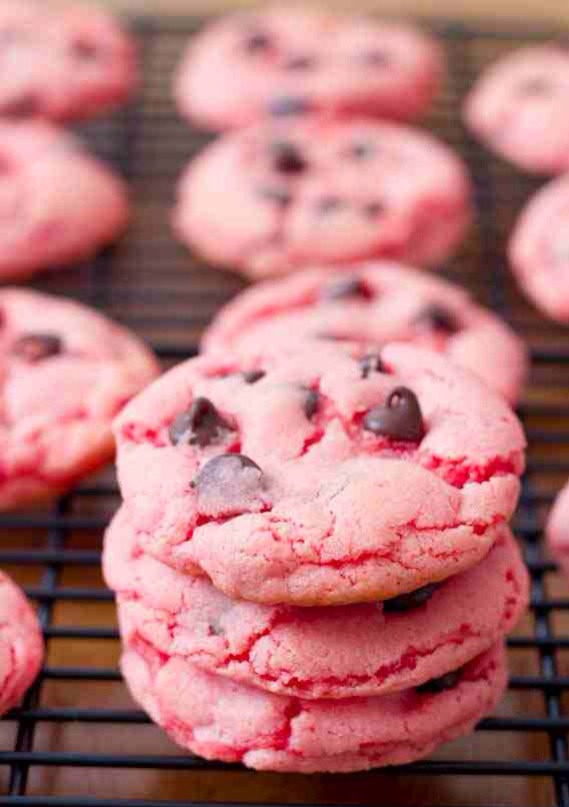 🍓🍪Strawberry Chocolate Chip Cookies🍓🍪