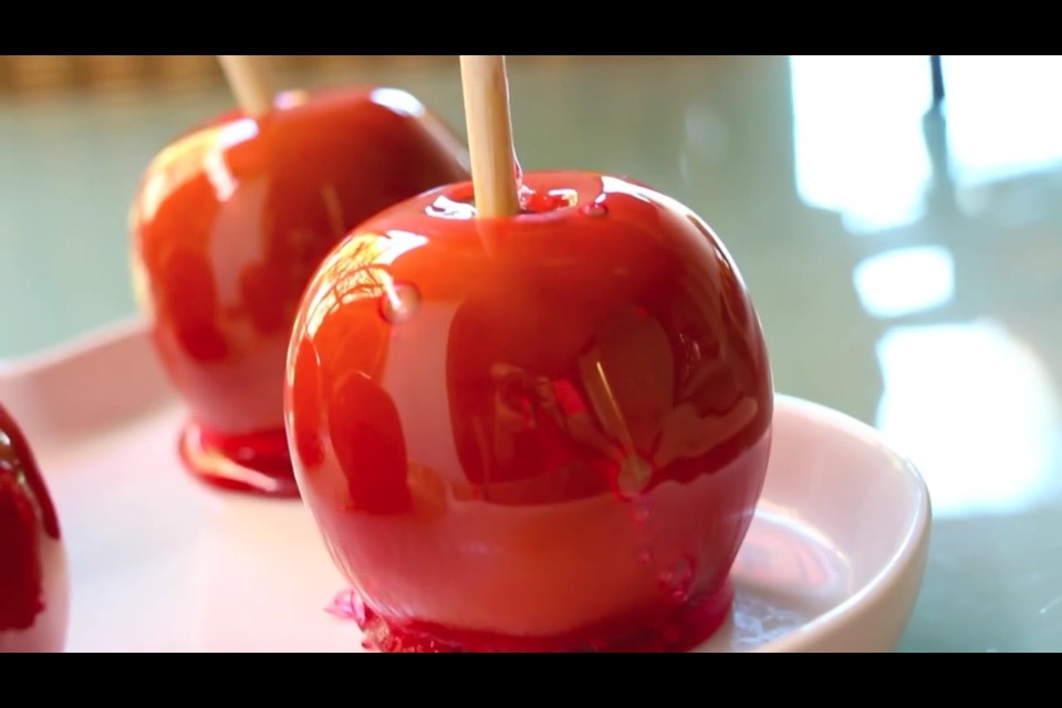 Candy/Chocolate/Caramel Apples! 🍎🍫