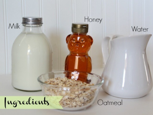 FACE MASK
Maybe we'll use milk one more time...
½ cup – oatmeal, uncooked
½ cup – water
½ cup – milk
1 tablespoon – pure honey
In a small saucepan over medium heat, cook oatmeal, water, milk and honey for 5-6 minutes, stirring frequently. Remove from heat and allow to cool. Then apply to face!