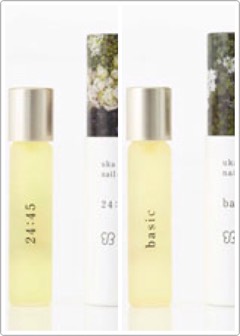 24:45 | Back to the comfort of sleep. Back to Lavender, synonymous with relaxation, joined the sweet fragrance of Vanilla + the soft aroma of Orange. 

BASIC | Oil with a restrained fragrance base.A blend of Argan, Jojoba, Sweet Almond, + Wheat Germ Oil. We have also added a hint of Vanilla.