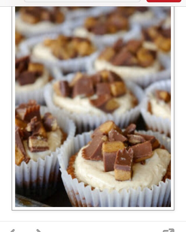 Reese's Peanut Butter Mini Cheesecakes! To Die For!!!