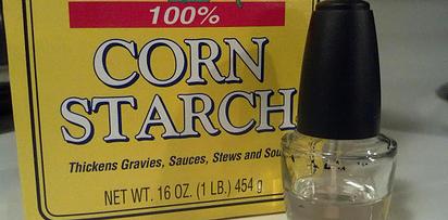 10. Add corn starch to clear nail polish to create a DIY matte topcoat.