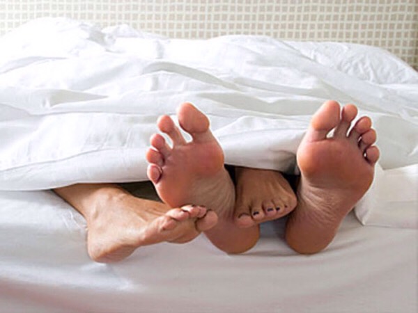 Wash immediately after sex and urinate. This can help to flush bacteria from the vagina.
