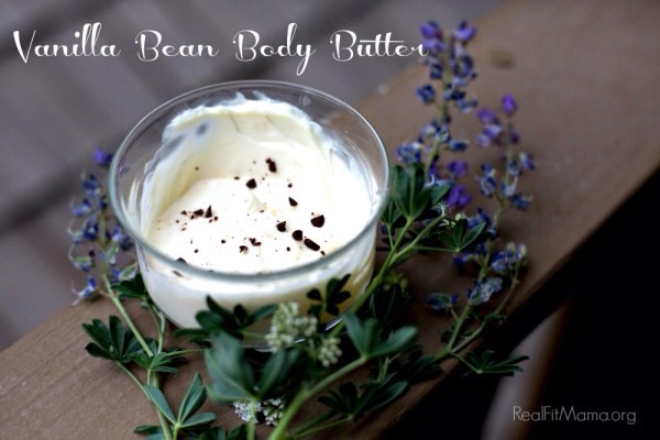 Ingredients:
▪ 1 cup raw cocoa butter
▪ 1/2 cup sweet almond oil
▪ 1/2 cup coconut oil
▪ 1 vanilla bean

