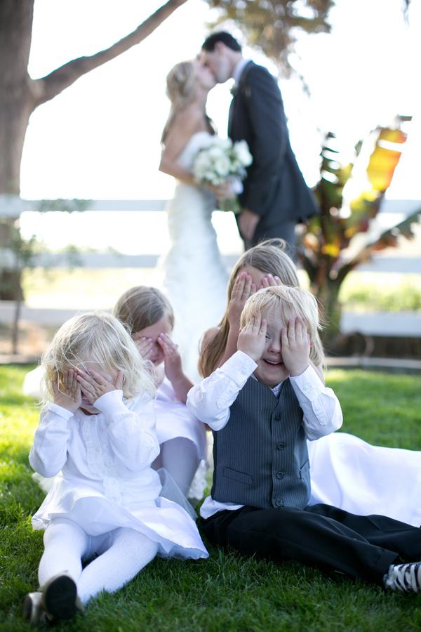 42 Impossibly Fun Wedding Photo Ideas You’ll Want To Steal