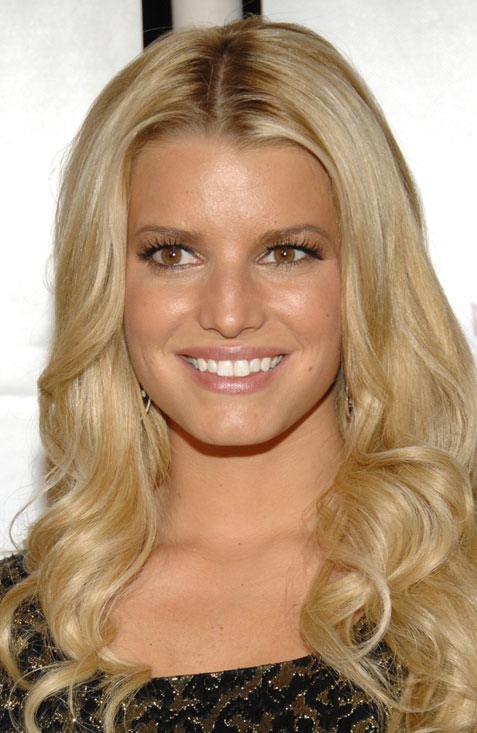 Square face shape: an angled bob looks really chic, meanwhile longer hair with a middle part can slim your face 
