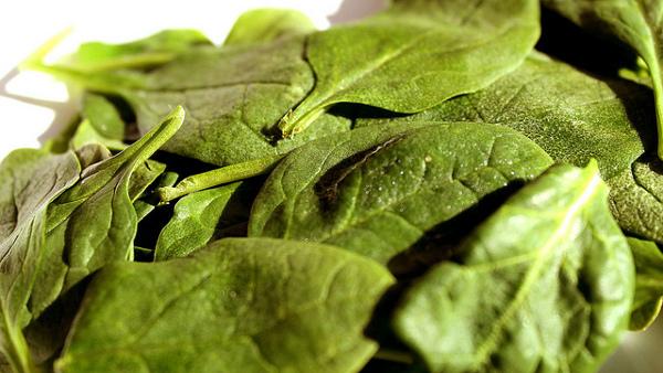 5 Foods For Naturally Glowing Skin.