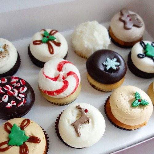 Box of Christmas cakes