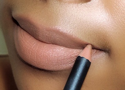 LINE YOUR LIPS

Don't ever skip this step! Lining your lips will help define your lips, contouring them to give you a pouty appearance. Nude lips can sometimes make your lips disappear and look deflated. Choose a nude liner that's one shade darker than your skin tone.