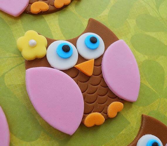Adorable Cup Cake Topper Ideas And Some DIYs. π