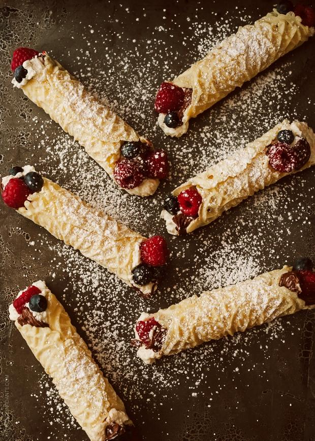 Easy Nutella Berry Filled Waffle Cookies♥♥♥♥