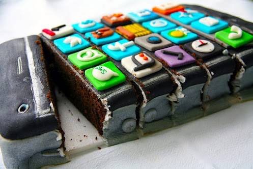 Chocolate i Phone cake 