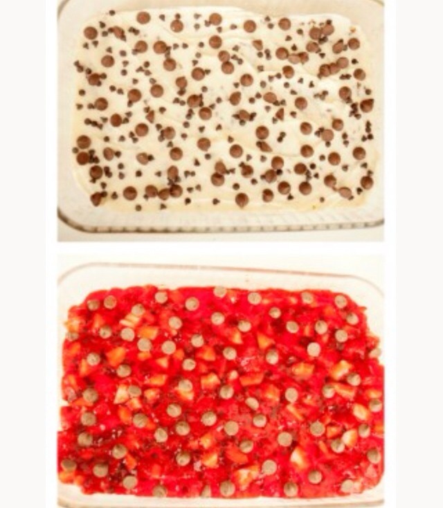 🍓Chocolate Chip Strawberry Pretzel Squares🍓