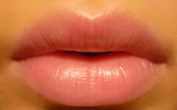 WHAT?!?!? Lips like you've never seen??