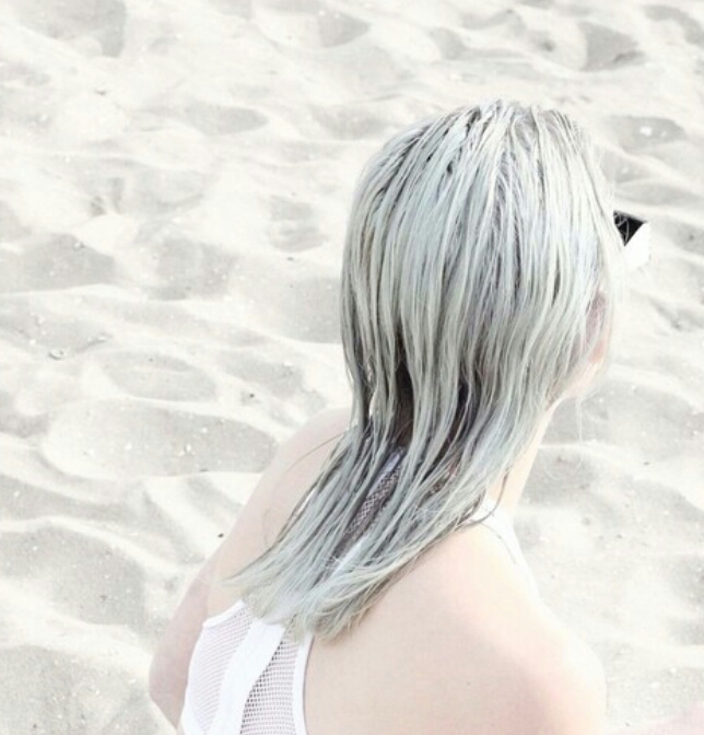 The Granny Hair Trend That Has Girls Going Silver!
