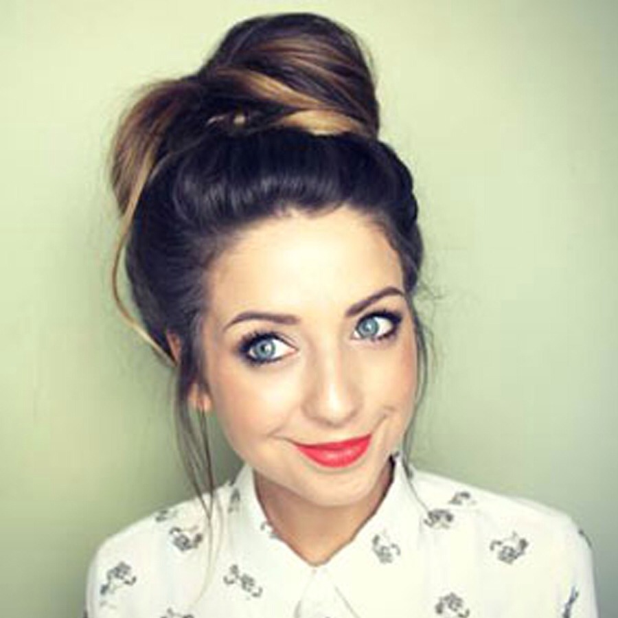 This is Zoe Sugg, or Zoella. She's REALLY good at makeup and gives very good recommendations, she's also just really fun to watch.