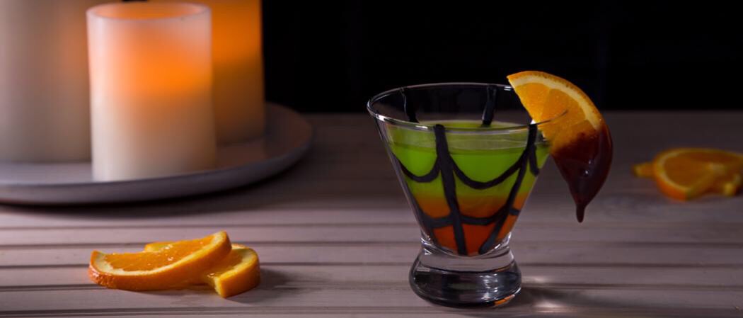 Spiders Kiss Halloween Cocktail!