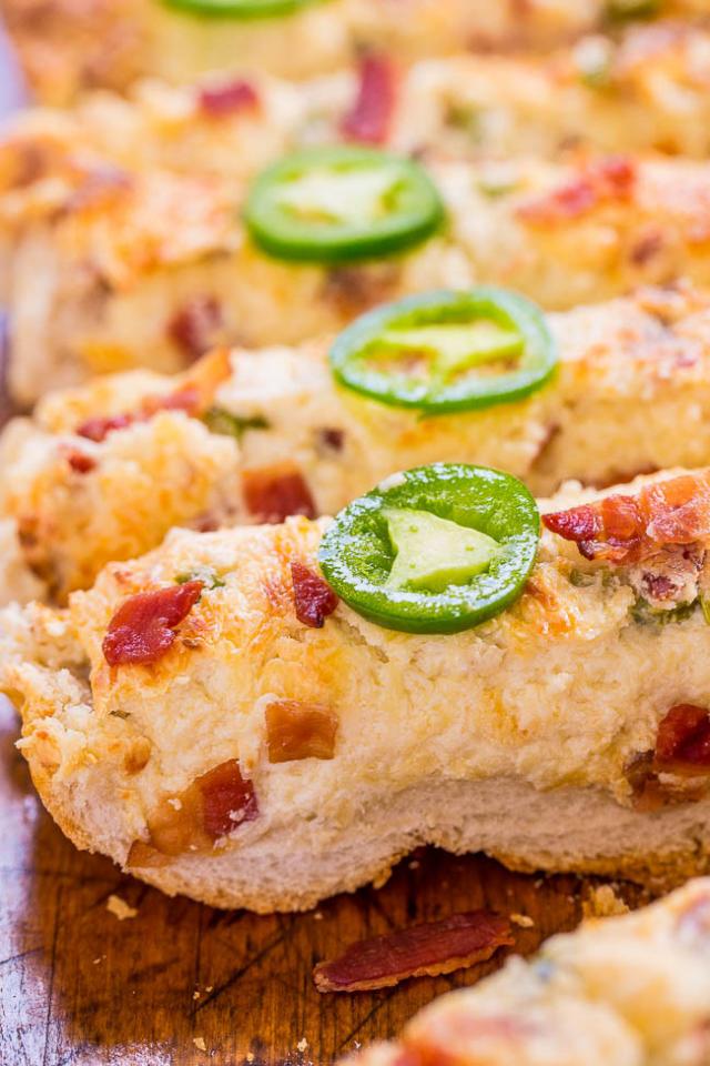 Easy Jalapeno Bacon Cheese Bread 