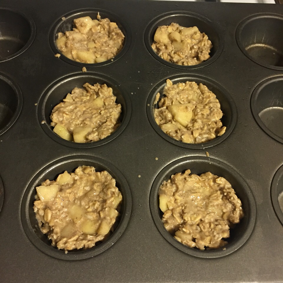 Apple Cinnamon Oatmeal Cups