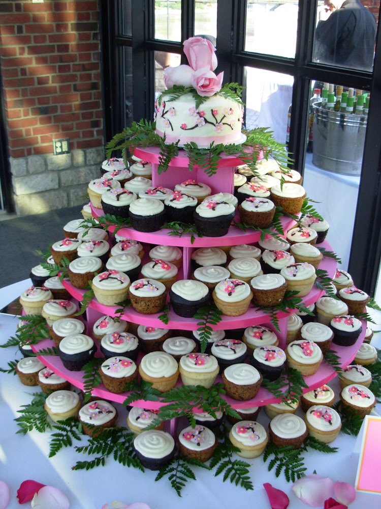 Wedding Cupcake Cakes!  