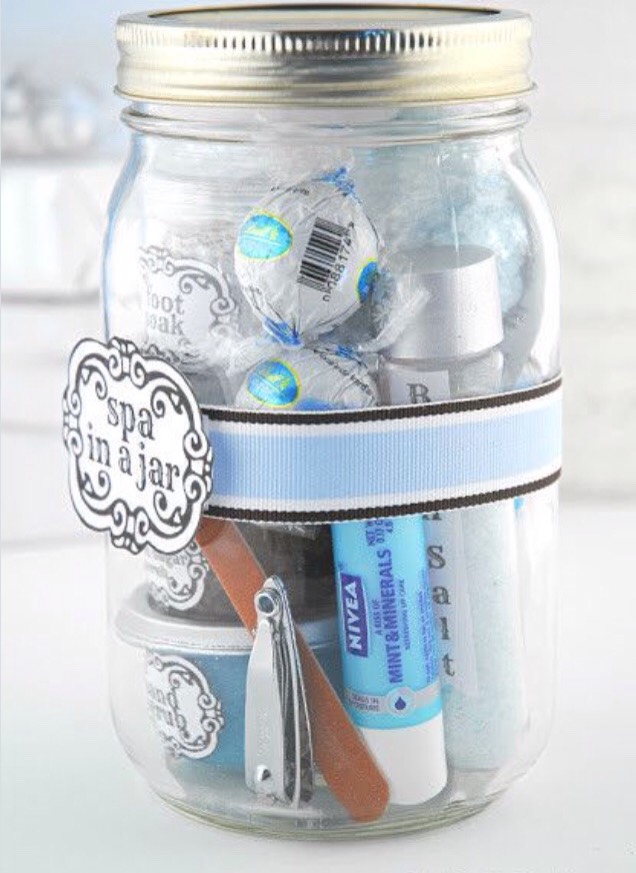 Great simple gift ideas for Christmas or birthdays. Check it out!