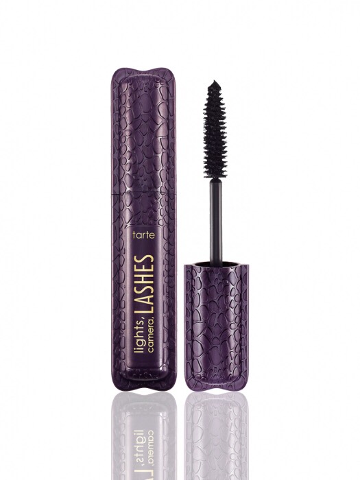 LIGHTS CAMERA LASHES
by: tarte
Available at: Ulta or sephora 
Very natural looking and lengthening, like the roller lash. It uses a 4-in-1 technique to roll your lashes perfectly, giving a dramatically natural appearance.. If that makes sense😂