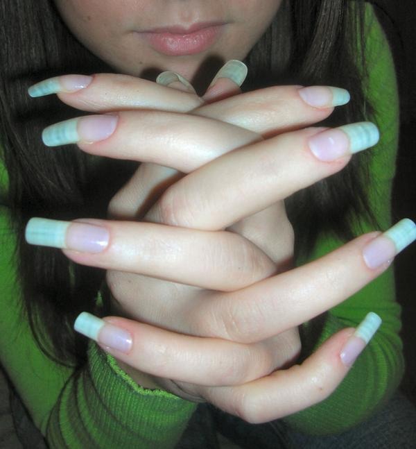 Now you're all set. Dip your finger in the nail growth formula and apply on each nail. Massage it for atleast 5 seconds to make if dry faster. Do not wash it off. If the smell gets to you, rub a little bit of lemon juice on each nail. Your nails wont be exactly this long ^^^^but they will grow ALOT.