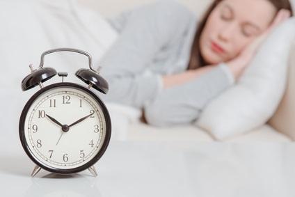 💤9 Life-Changing Hacks To Help You Fall Asleep Faster💤