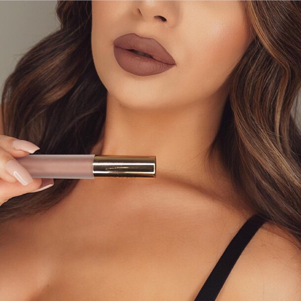 Dark Lip Trend