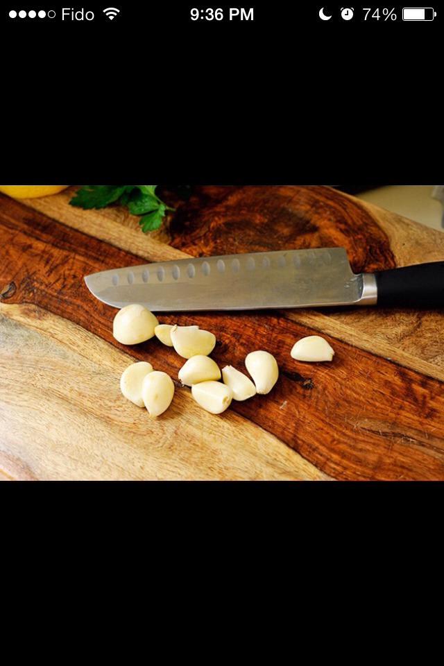 chop the garlic cloves finely...