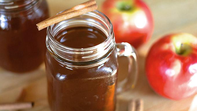 This moonshine would make a great gift. Simply pour into sterilized mason jars and seal.