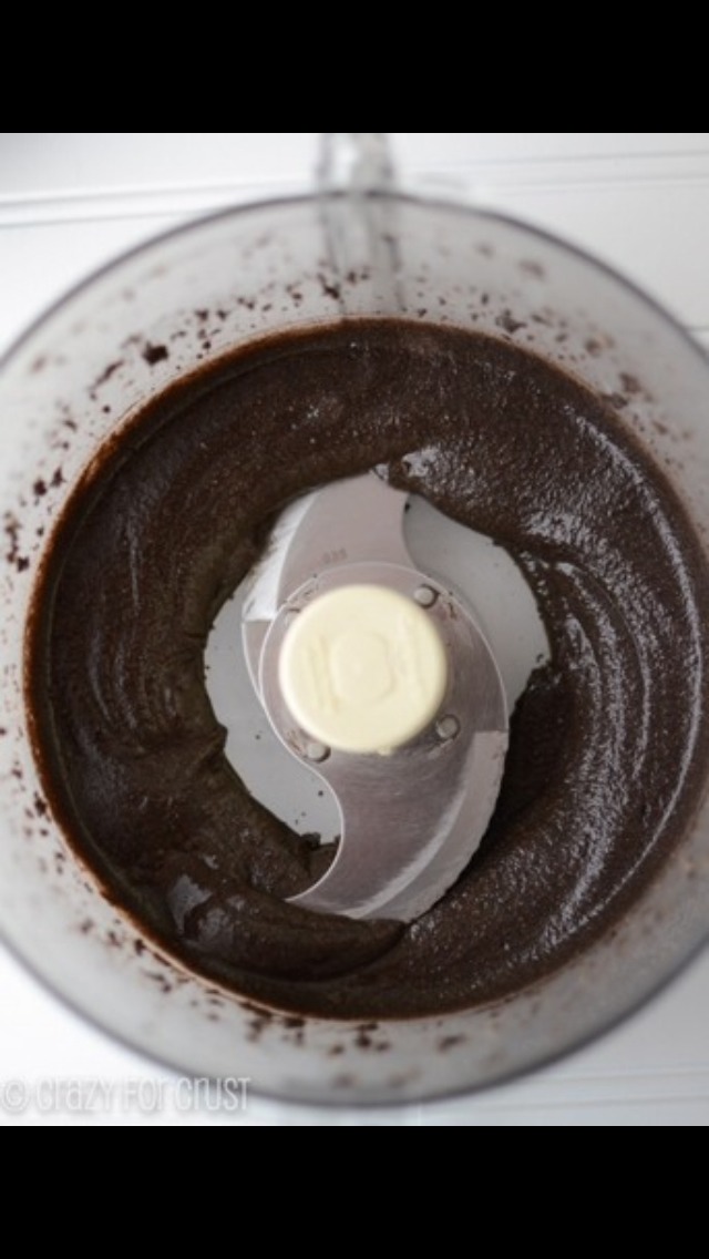Blend Oreos and roasted peanuts together until you get a smooth and buttery paste