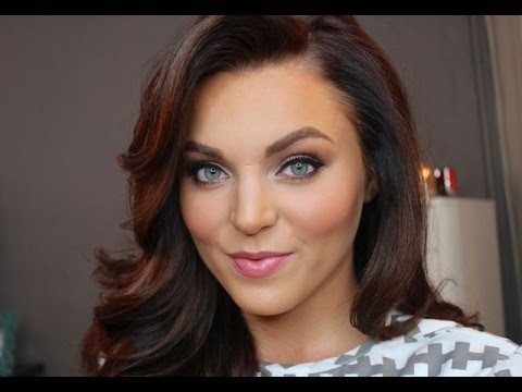 Annddd... your done!!! You look fabulous, so now it's time to get onstage and rock your show!!!! 