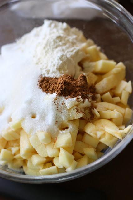 Apple Crisp Pizza 