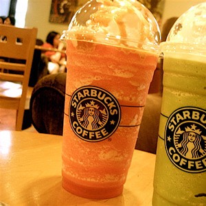 Fruity Pebbles Frappuccino:
These are the ingredients needed for this drink
Strawberries & Creme Frap
2 Pumps of Vanilla Syrup
1 Pump of Raspberry Syrup
& a splash of Orange-Mango Juice if possible