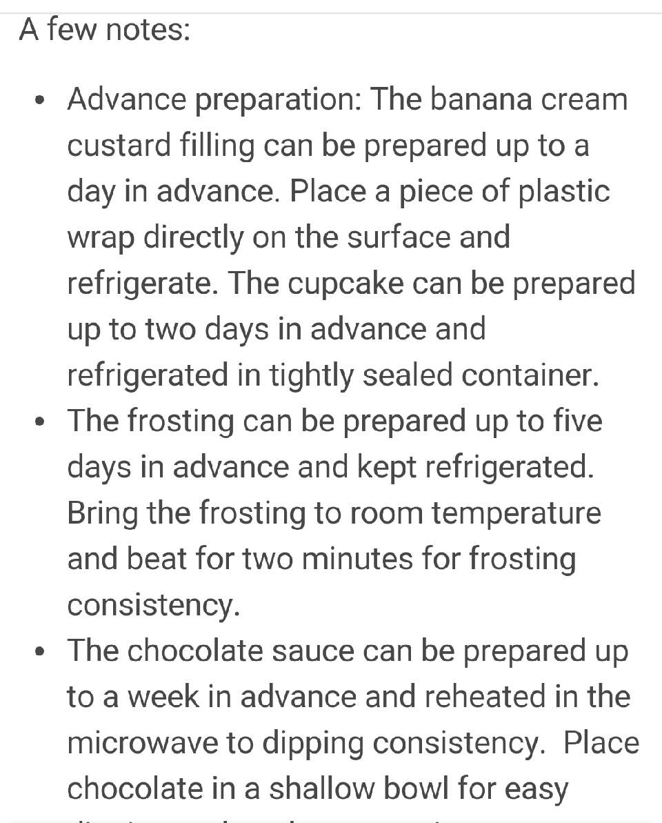 Banana Split Cupcakes 