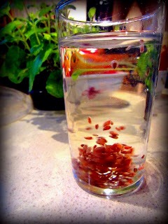 Carrot Apple Ginger flaxseed Smoothie For Detox 