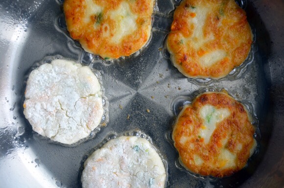 Mashed Potato And Cheese Pan Cakes 
