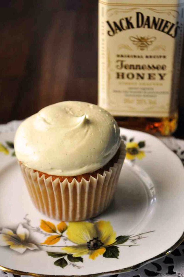 Jack Daniels Honey Cupcakes😋