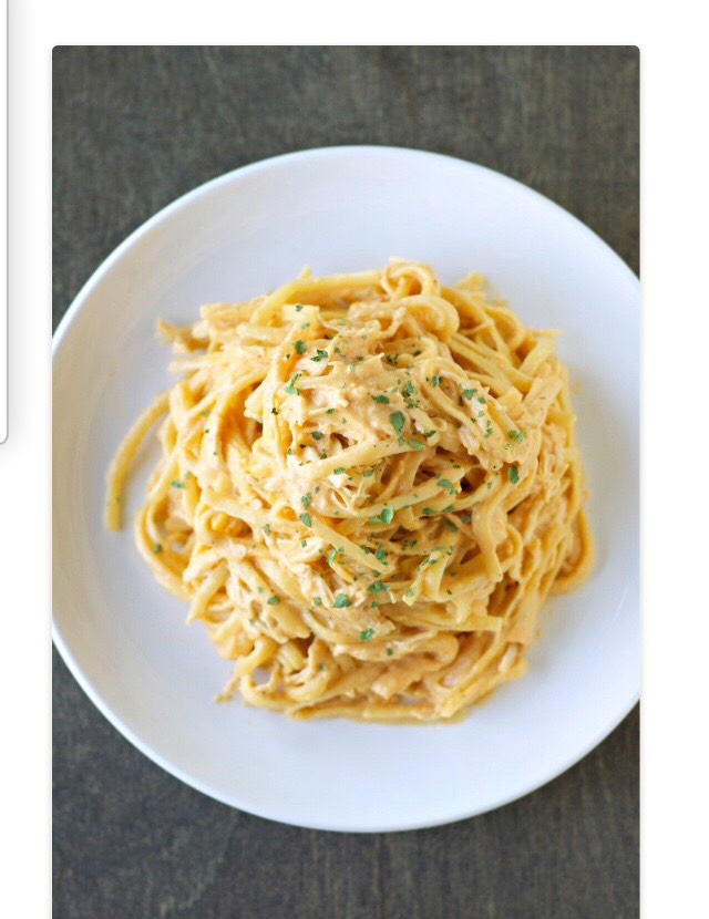 Cheesy Buffalo Chicken Pasta Dish!! 