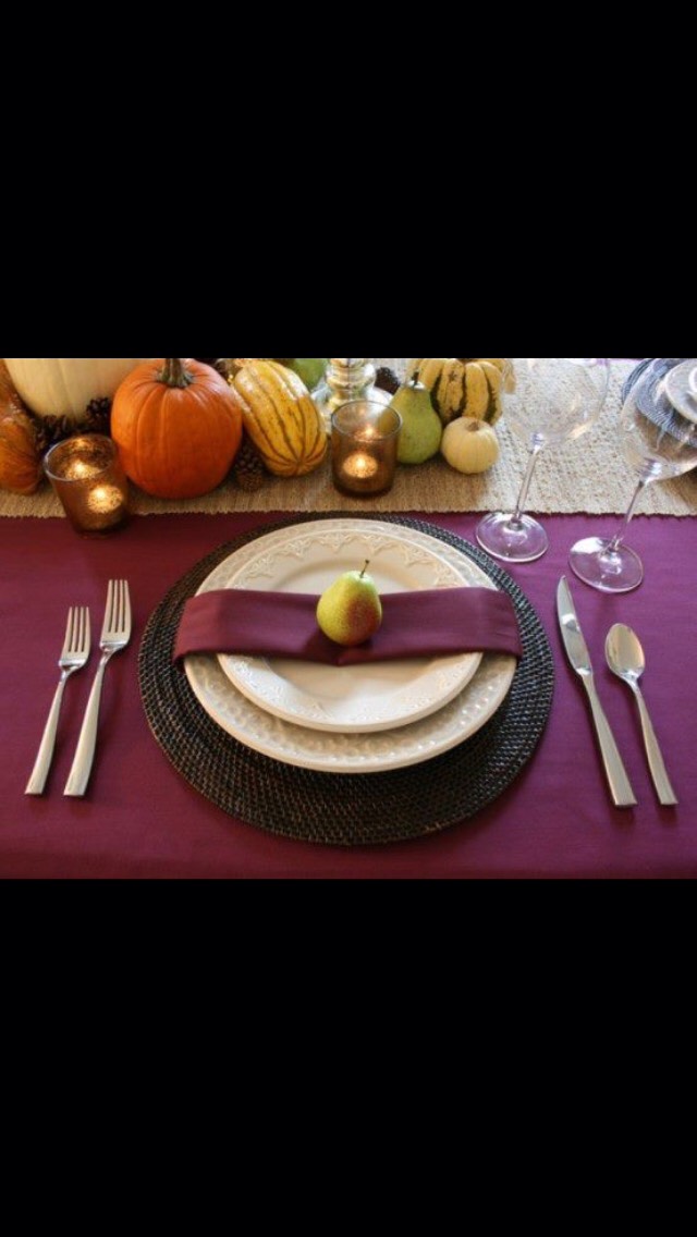 Thanksgiving Dinner Table