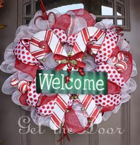 "Beautiful Candy Cane Wreath Idea's"