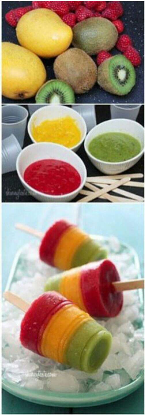 3 fruits, make them juice , then put the first one in a container, wait till it's almost done, then the second one, wait till it's almost done, and finally the third one , wait and enjoy