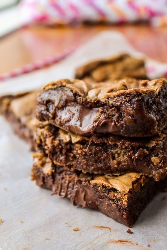 Nutella Stuffed Browned Butter Blondies 😍🍫
http://thefoodcharlatan.com/2014/04/04/nutella-stuffed-browned-butter-blondies/