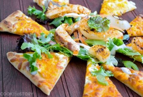 10. Flatbread Salad with Buffalo Chicken and Grilled Vidalia Onions