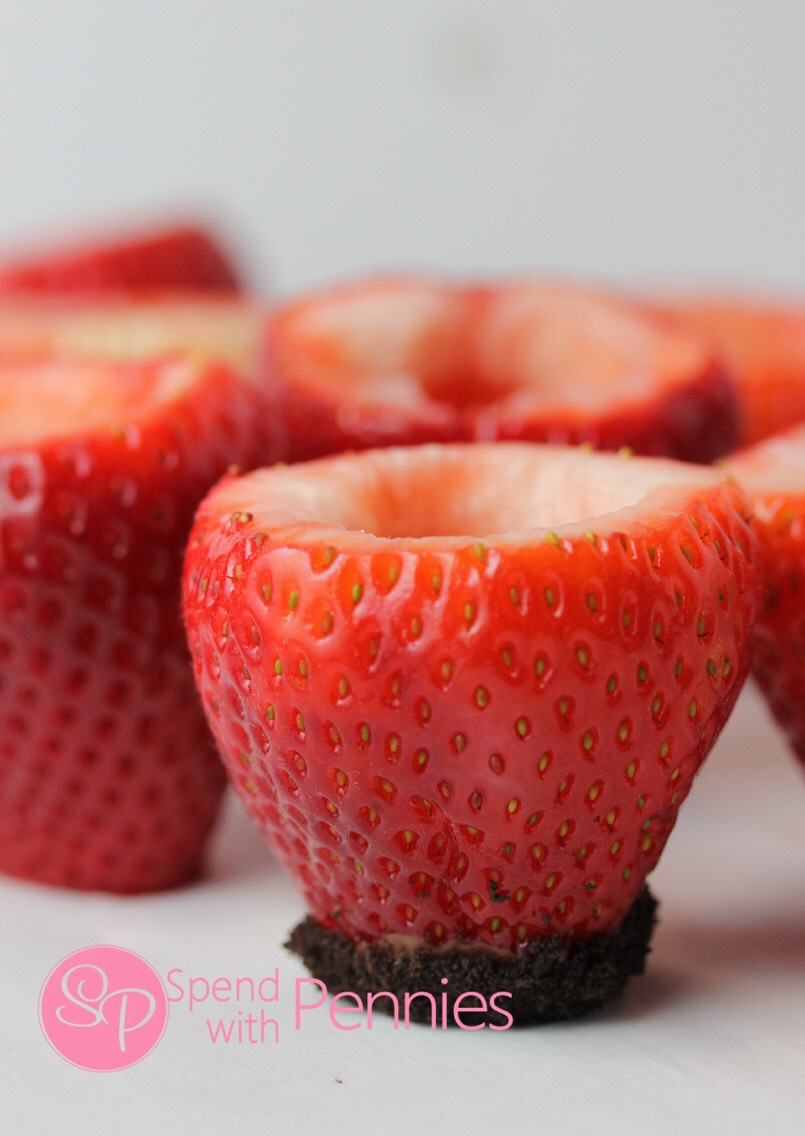 🍓 Chocolate Cheese Cake Stuffed Strawberries.🍓